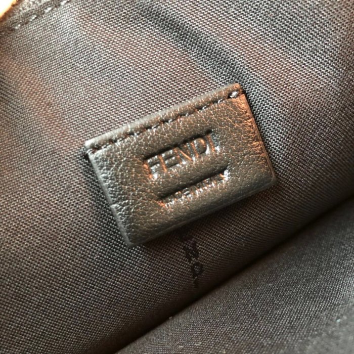 新作 FENDI/フェンディ メンズ セカンドバッグ FE19P160-FD03