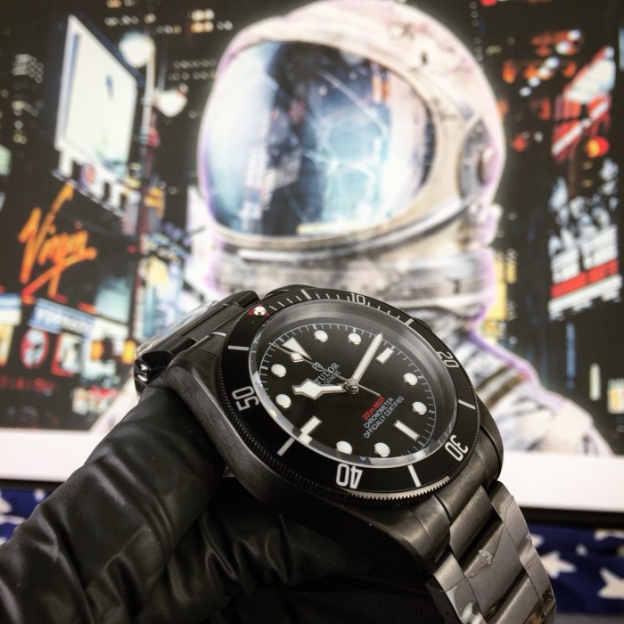 チュードル（TUDOR ）メンズ 時計 40mm 自動巻き 腕時計 TUD-TSH400-32