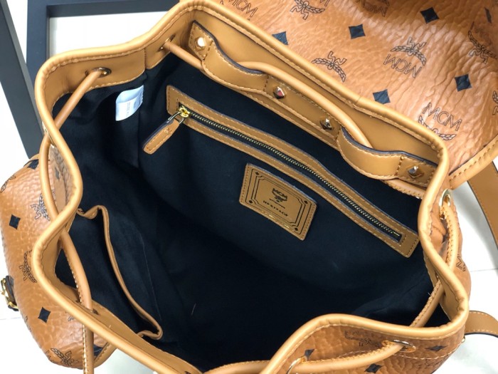 MCM(エムシーエム) 超高品質 後背包 リュック 5926-MC177