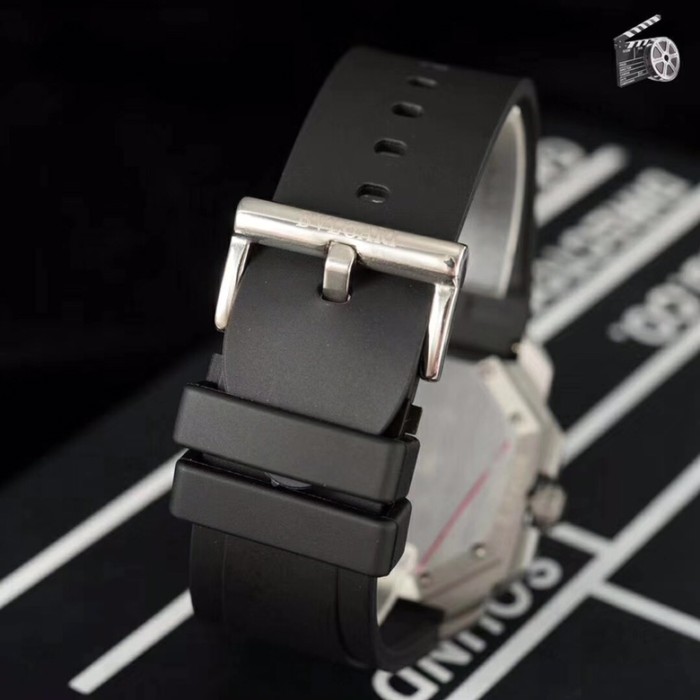 BVLGARI ブルガリ 腕時計 メンズ 42mm 精准6針 クロノグラフ BV-WD440-052