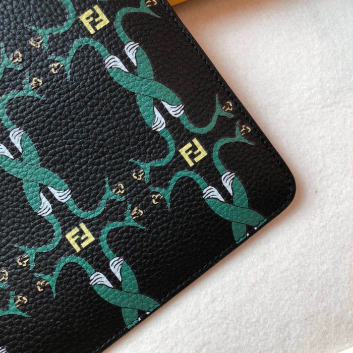 新作 FENDI/フェンディ セカンドバッグ ポーチ FE19P180-FD08