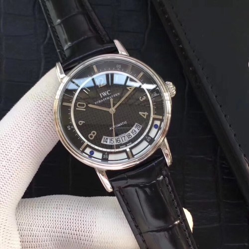 IWC(アイダブリューシー) 腕時計 42mm 自動巻き メンズ IWC-TSH420-23