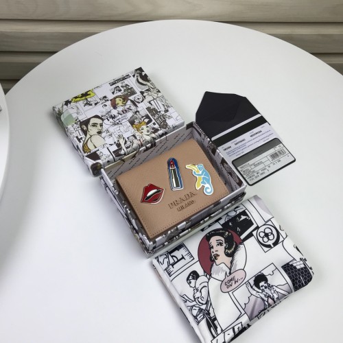 PRADA プラダ 特N品 激安 レディース 二つ折り財布 1MV204-PA370