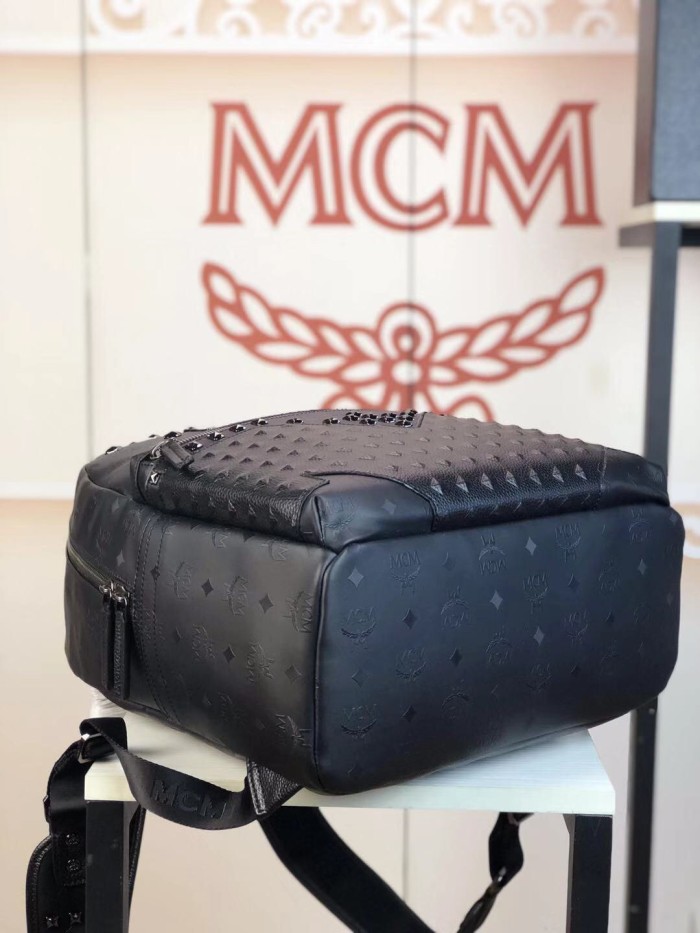 19SS エムシーエム 大号サイズ 後背包 リュック 2071-MC415