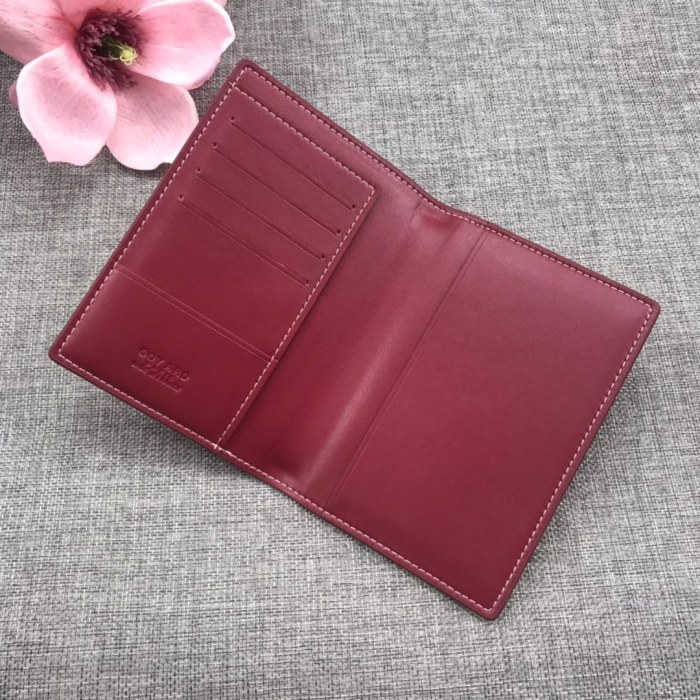 ゴヤール 人気新品 2つ折り札入れ パスケース付き GO19P50-GO349
