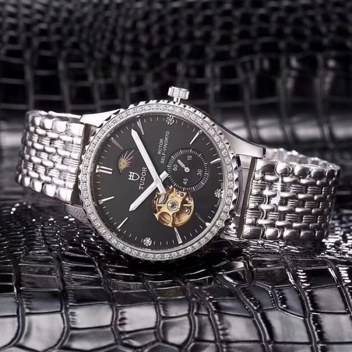 チュードル（TUDOR ）メンズ 時計 40mm 自動巻き 腕時計 TUD-QQSZ300-17