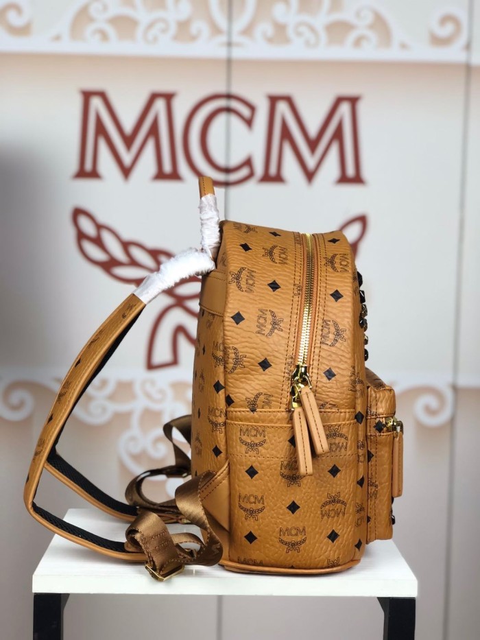 19SS エムシーエム 中号サイズ後背包 リュック 5727-MC396