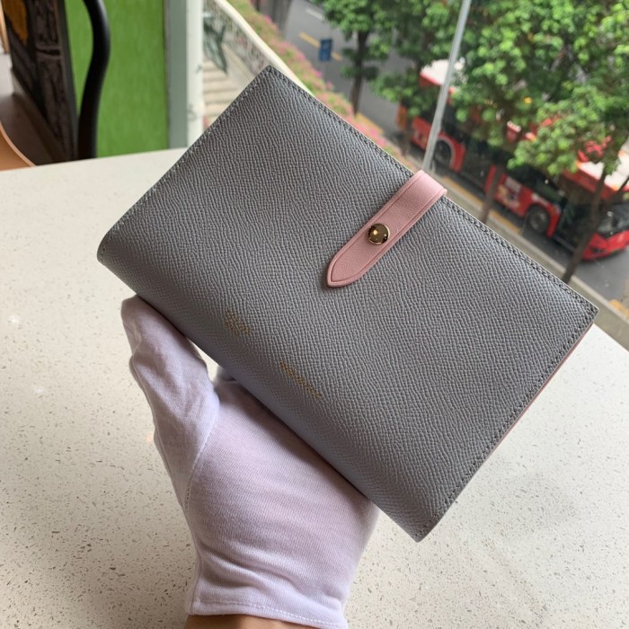 セリーヌ(CELINE）19SS 大号 長財布 カードケース 4184-CL128