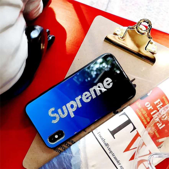 シュプリーム iphone xr/xs/xs maxケース 人気潮流ブランド SUPREME アイフォンテンアール/x/xs マックスカバーキラキラsupreme英文字付け 個性ジャケット