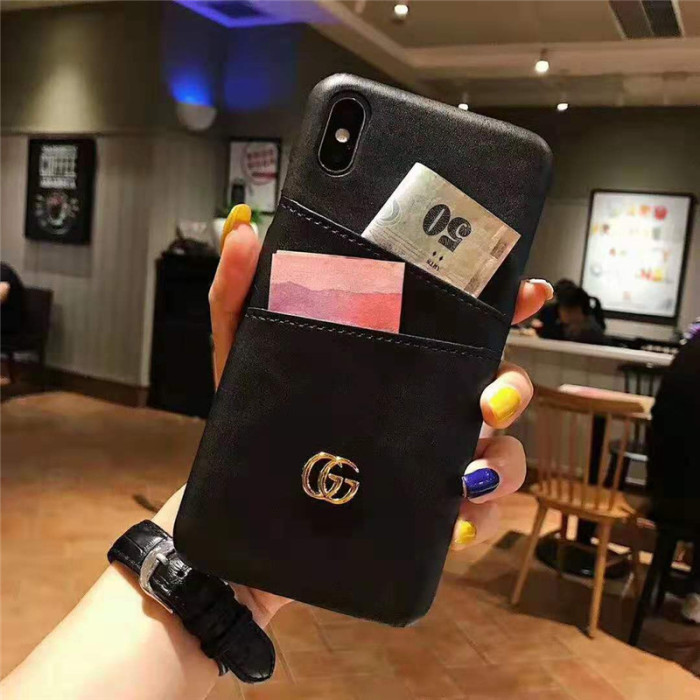 グッチ iphone xr/xs maxケースブランドgucci iphone 11/11R/XIケースビジネス風 iphone x/8/7 plusカバー ファッションカードポケット付き耐衝撃