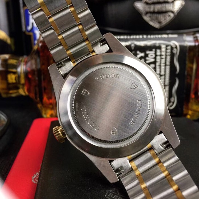 チュードル（TUDOR ）メンズ 時計 42mm 自動巻き 腕時計 TUD-TSH380-40