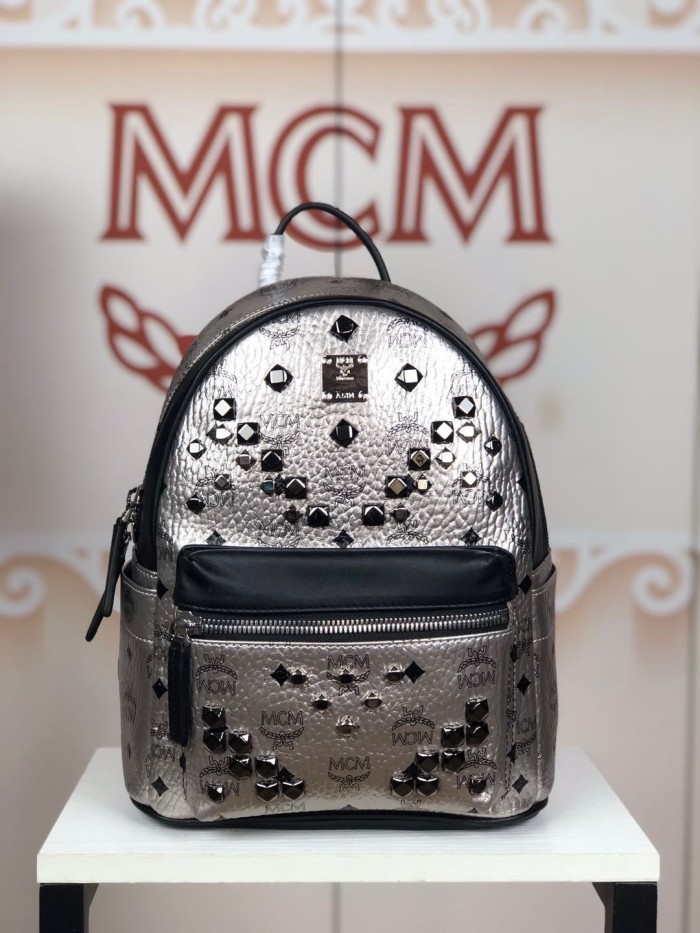 19SS エムシーエム 中号サイズ後背包 リュック 5727-MC393