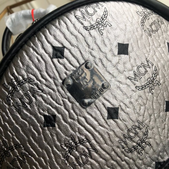 19SS エムシーエム 中号サイズ 後背包 リュック 88029-2-MC476