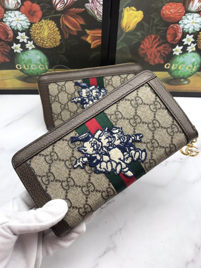美品 GUCCI グッチ 長財布 ラウンドファスナー式財布 523154-3