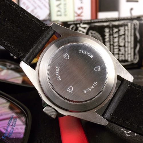 チュードル（TUDOR ）メンズ 時計 42mm 激安販売 腕時計 TUD-TSH360-29