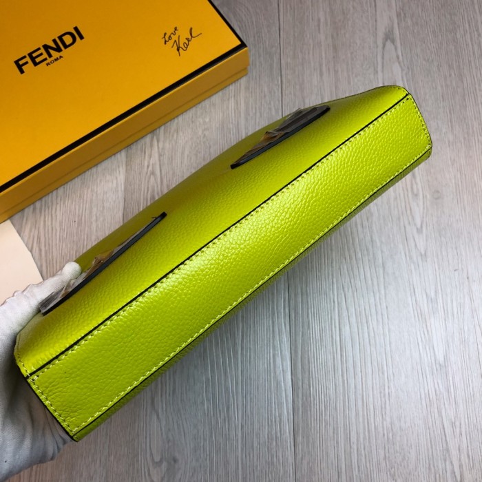 特N品 FENDI/フェンディ 財布 セカンドバッグ XD19P340-FD16