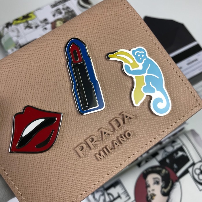 PRADA プラダ 特N品 激安 レディース 二つ折り財布 1MV204-PA370