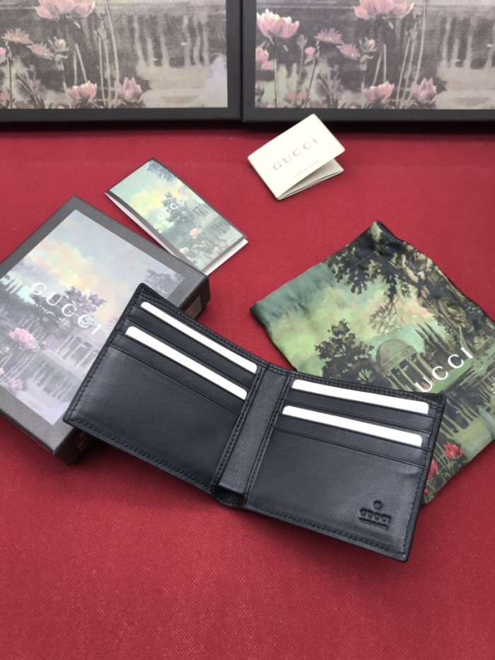 GUCCI グッチ 短財布 二つ折り財布 名刺入れ 408827-1 新作