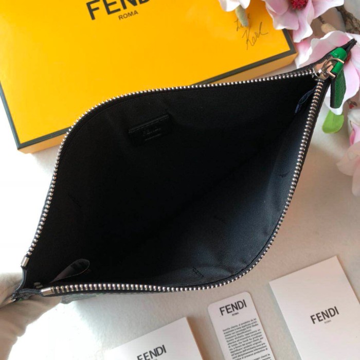 新作 FENDI/フェンディ セカンドバッグ ポーチ FE19P180-FD08