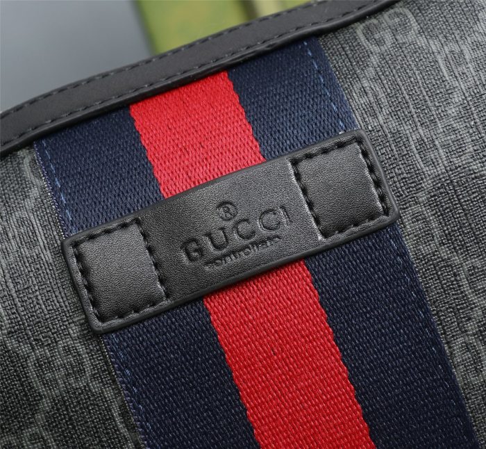 202105SS新作Gucci グッチ メンズ ショルダーバックスーパーコピー