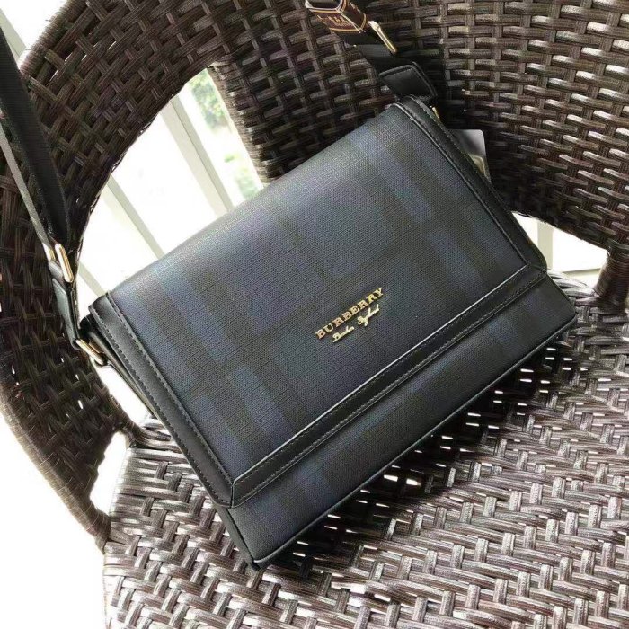 202105SS新作 Burberry バーバリー メンズ ショルダーバック スーパーコピー