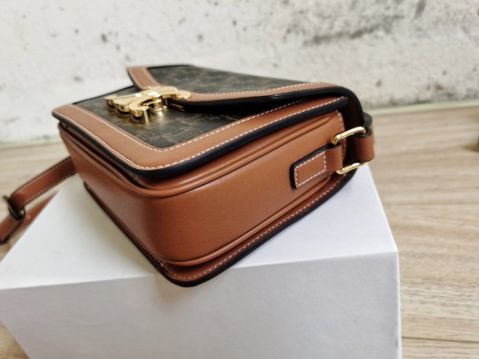 2020SS新作 Celine セリーヌ レディースショルダーバッグスーパーコピー