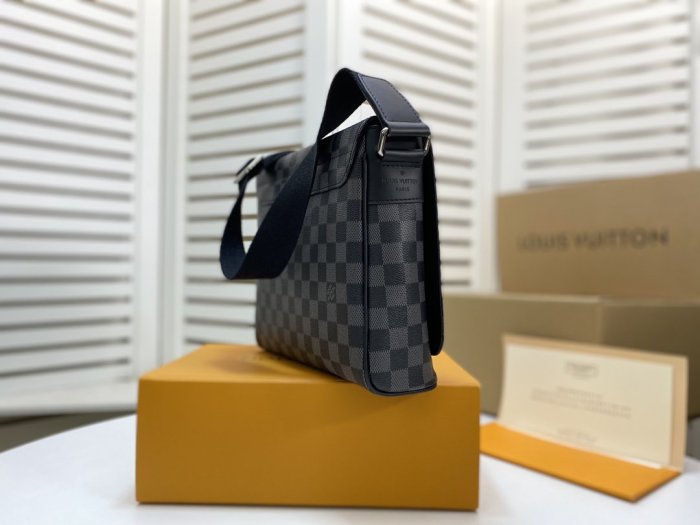 202103新作 Louis Vuitton ルイヴィトン ショルダーバッグスーパーコピー
