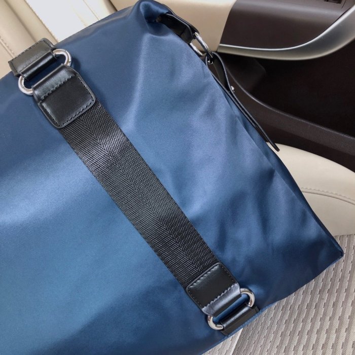 202105SS新作 Prada プラダ メンズ ハンドバックスーパーコピー
