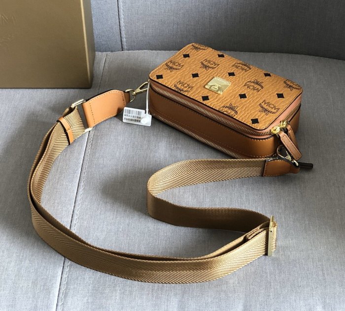 2020SS新作 MCM エムシーエム レディース ショルダーバック スーパーコピー