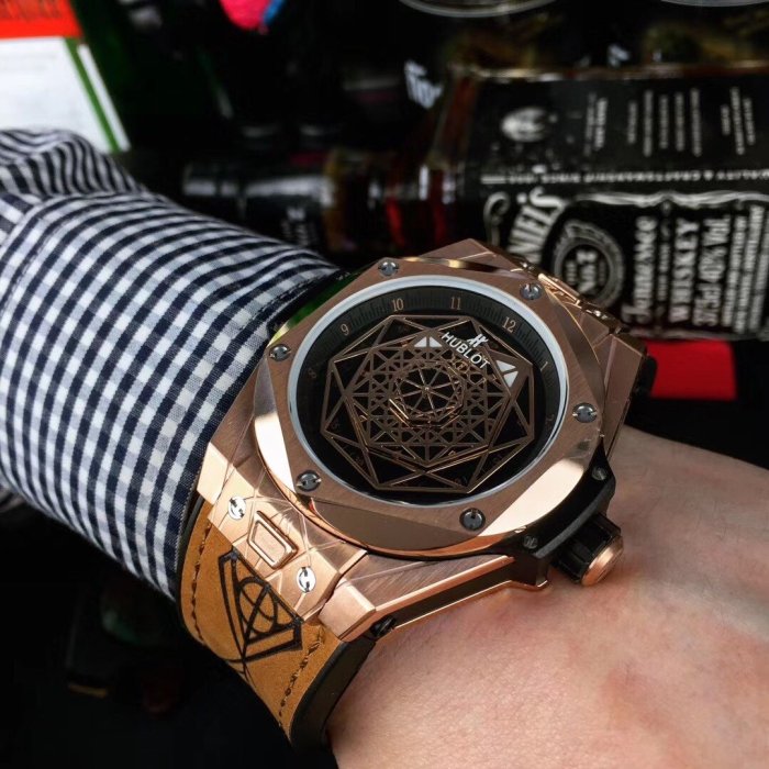 2020SS新作HUBLOT ウブロメンズ時計 スーパーコピー 4色
