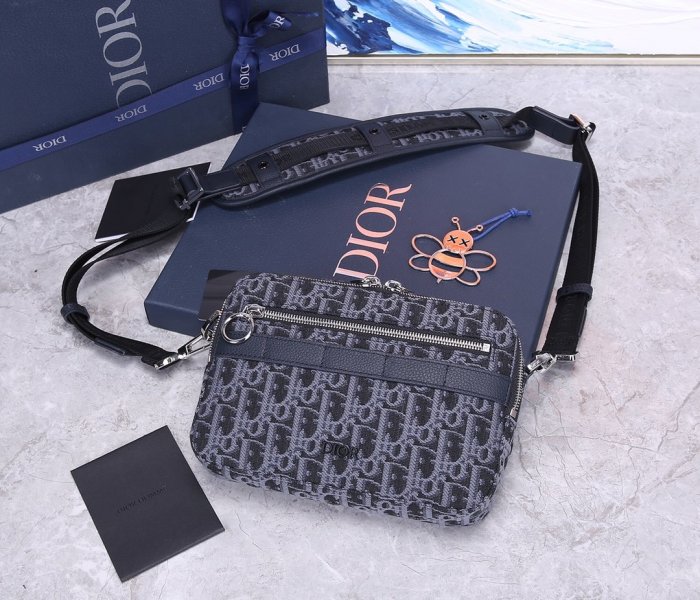 202103SS新作 Dior ディオール メンズ ショルダーバックスーパーコピー