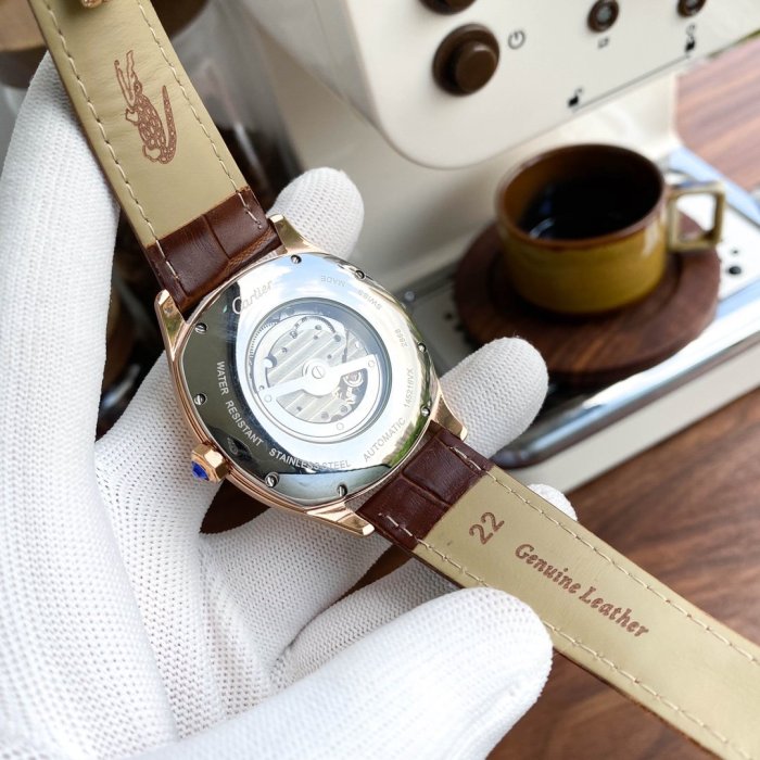2020SS新作Cartier カルティエ メンズ 時計 スーパーコピー4色