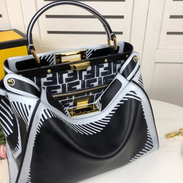 2020SS新作 FENDI フェンディ レディース ハンドバックスーパーコピー