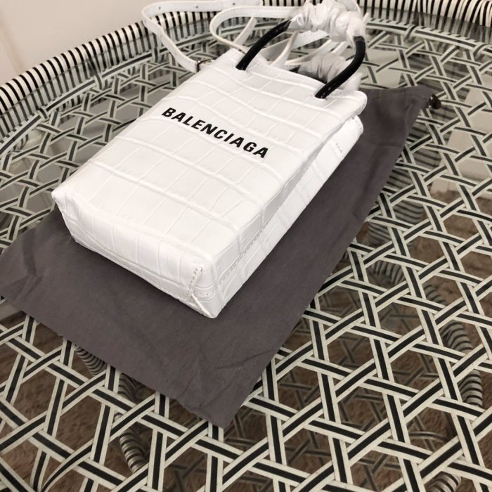 202103SS新作 Balenciaga バレンシアガ レディース ショルダーバックスーパーコピー