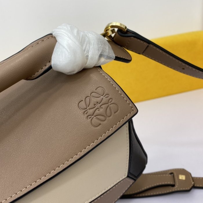 202106SS新作 LOEWE ロエベ レディース ショルダーバッグスーパーコピー