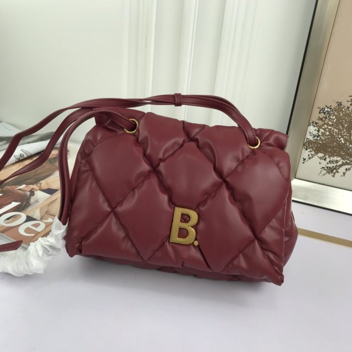 2021SS新作 Balenciaga バレンシアガ レディース ショルダーバックスーパーコピー