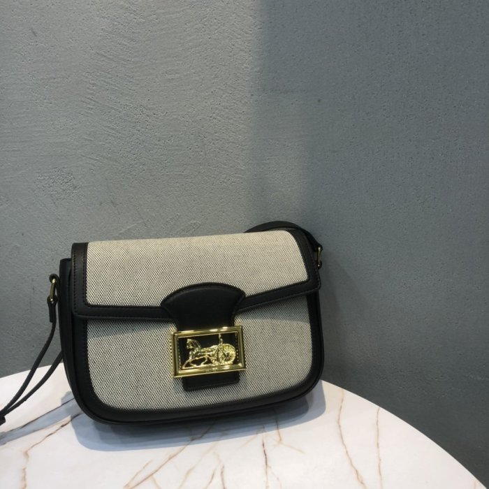 202103SS新作 Celine セリーヌ レディースショルダーバッグスーパーコピー