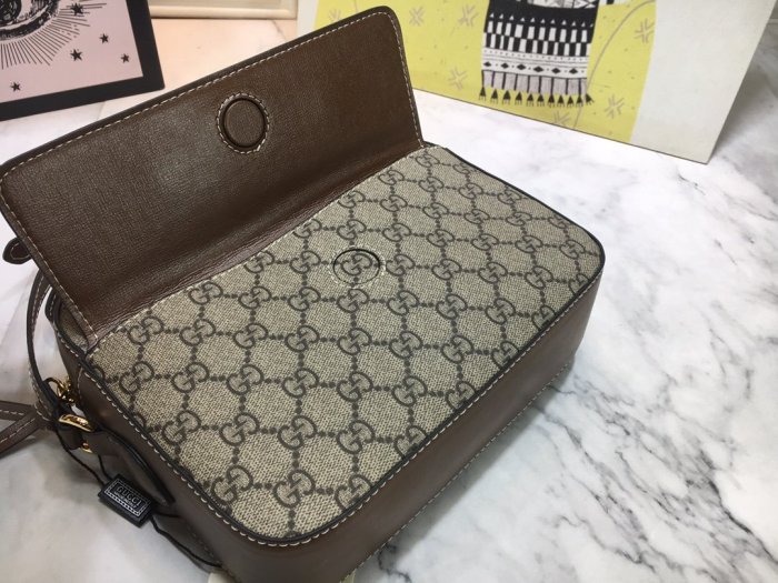 2021SS新作Gucci グッチ レディースショルダーバッグスーパーコピー
