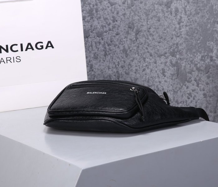 2020SS新作 Balenciaga バレンシアガ メンズ ショルダーバック スーパーコピー