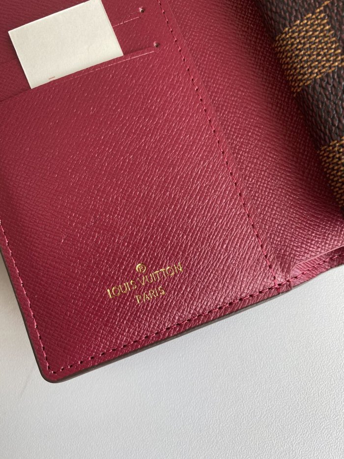 202103SSルイヴィトン LOUIS VUITTON 新作通販 短財布 スーパーコピー