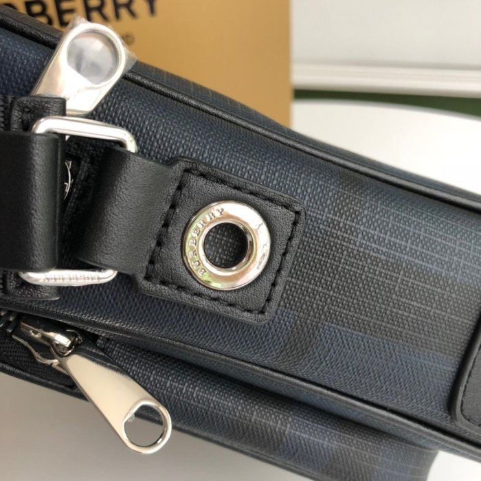 202103SS新作 Burberry バーバリー メンズ ショルダーバック スーパーコピー