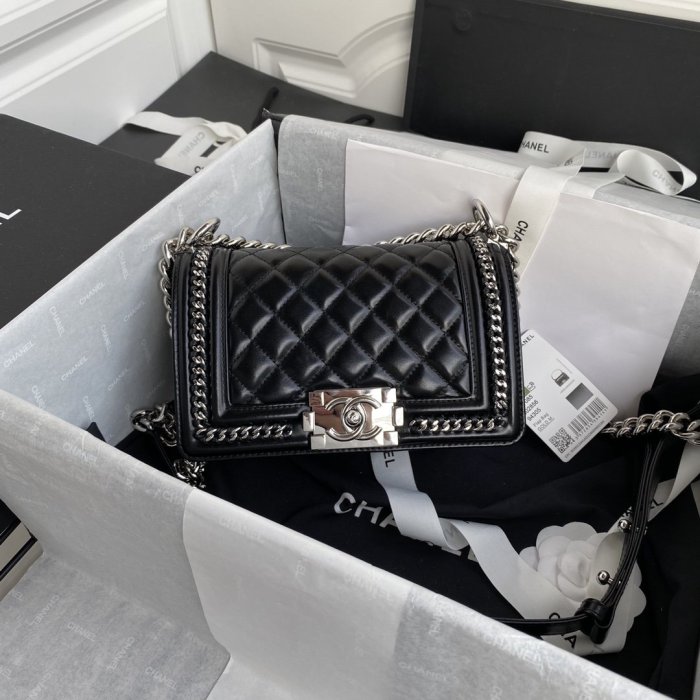 2020SS新作 シャネル Chanel ショルダーバック スーパーコピー