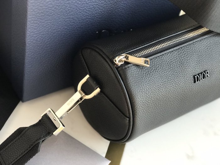 2021SS新作 Dior ディオール メンズ ショルダーバック スーパーコピー