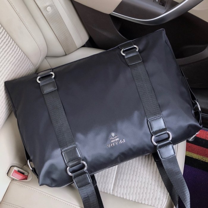 202105SS新作 Prada プラダ メンズ ハンドバックスーパーコピー