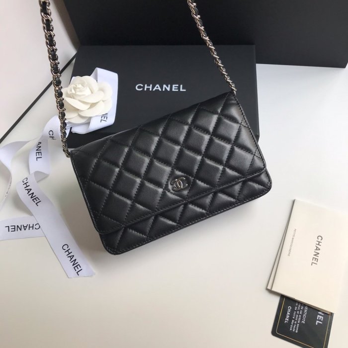 2020SS新作 シャネル Chanel ショルダーバック スーパーコピー