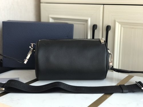2021SS新作 Dior ディオール メンズ ショルダーバック スーパーコピー