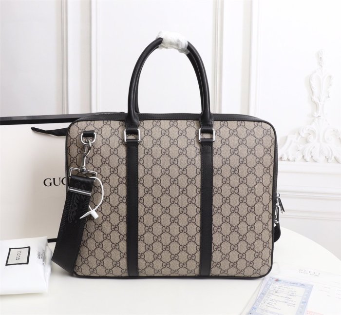 202103SS新作 Gucci グッチ メンズ ハンドバックスーパーコピー