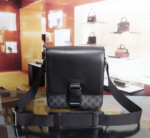 2020SS新作 Gucci グッチ メンズ ショルダーバックスーパーコピー