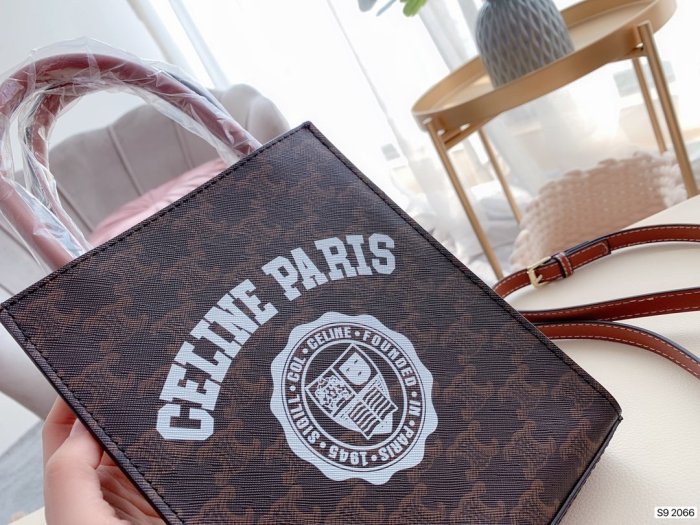 2020SS新作 Celine セリーヌ レディースショルダーバッグスーパーコピー