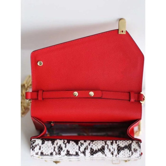 2020SS新作Gucci グッチ レディースショルダーバックスーパーコピー
